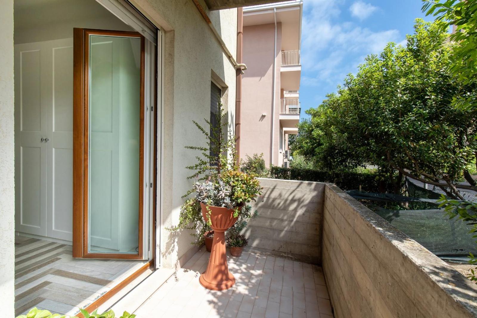דירות לידו די פרמו Leo'S Aparment מראה חיצוני תמונה